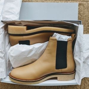BNIB $195 Everlane TheItalian Leather ChelseaBoots Biscuit Beige 10.5